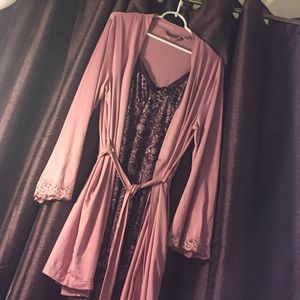 Nightgown and robe