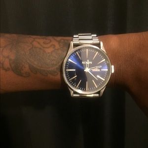 Nixon sentry