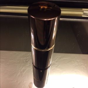 Tom Ford Traceless foundation stick