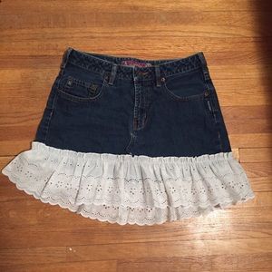 Denim skirt with lace detail