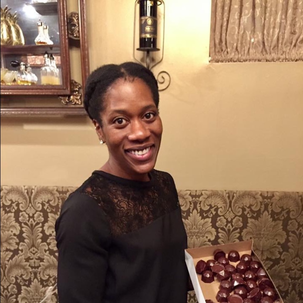 Meet your Posher, Shijuana