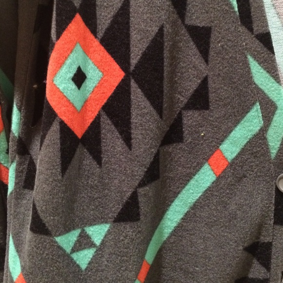 Aztec print sweater - Picture 2 of 3