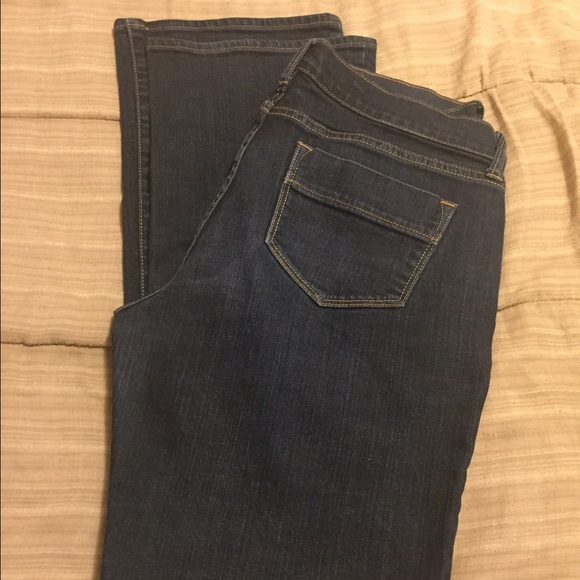 Old navy sweetheart jeans 10Long.