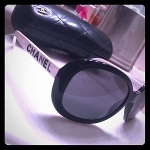 Authentic Chanel Sunglasses. Black & White, Classy