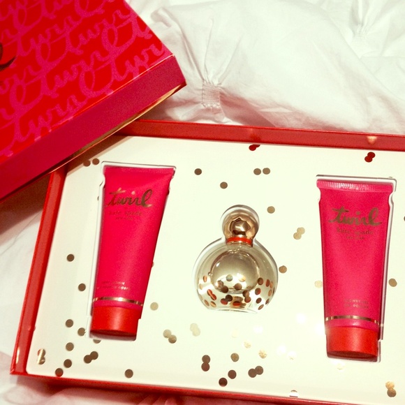 Twirl by Kate Spade Perfume Set