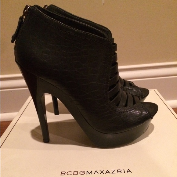 BCBG MaxAzria black booties - Picture 2 of 4
