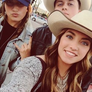 Meet your Posher, Jayde