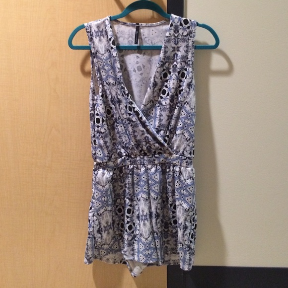 Super cute Romper