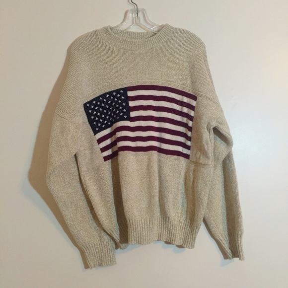Brandy Melville Sweaters - Oversized Vintage American Flag Sweater