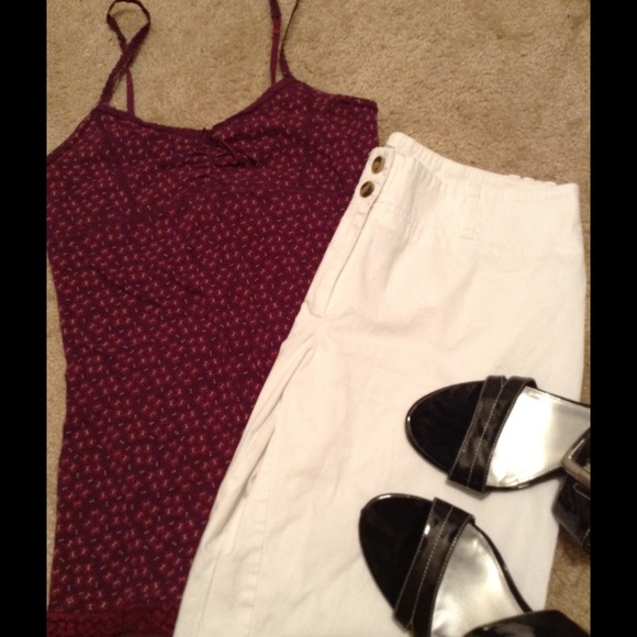 American Eagle Outfitters Tops - AE Spaghetti Strap Tank