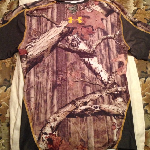 Under armour camo shirt