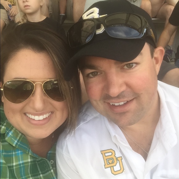 Meet your Posher, Christina - Picture 1 of 1