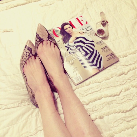 Ava & Aiden Ali Scalloped Flats