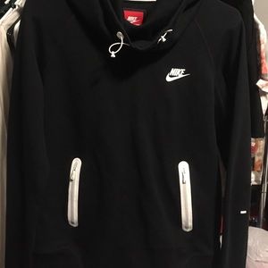 Women's Nike tech fleece hoodie