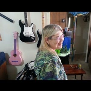 Meet your Posher, Gail