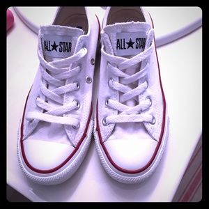 SOLD!!!! White converses
