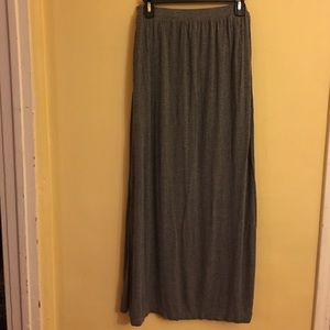 Basic maxi skirt