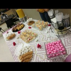 Meet your Posher, Janet