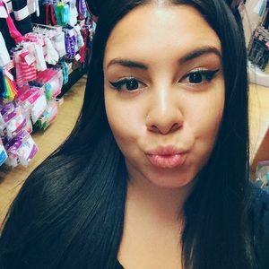 Meet your Posher, Tasha