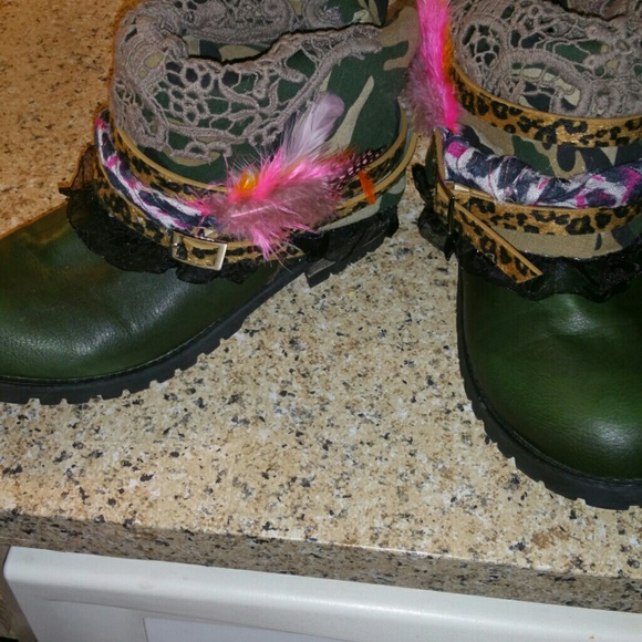 Boho boot - Picture 3 of 3