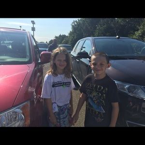 Meet your Posher, Robin