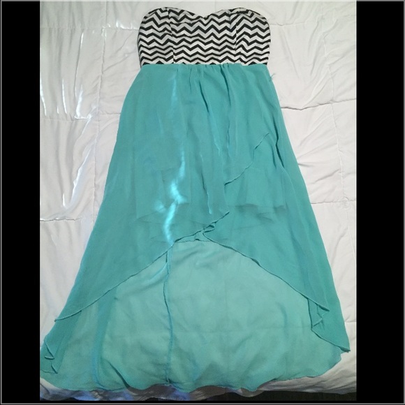 Black and white chevron top blue high low skirt