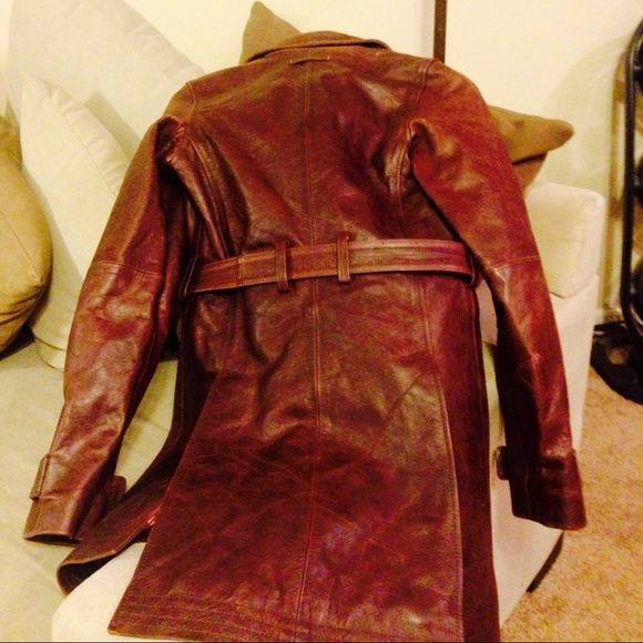 100% Leather Jacket - Picture 3 of 3