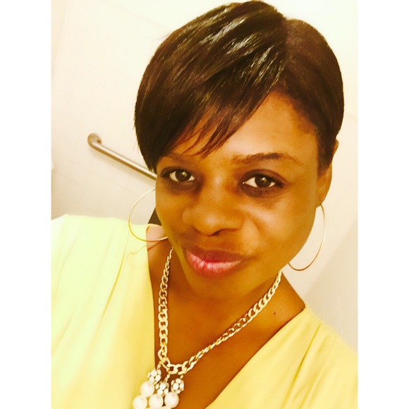 Meet your Posher, Tamara - Picture 1 of 1