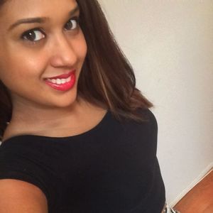 Meet your Posher, Nicole