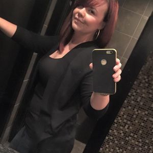 Meet your Posher, Beth