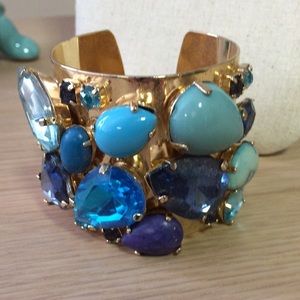 Statement cuff