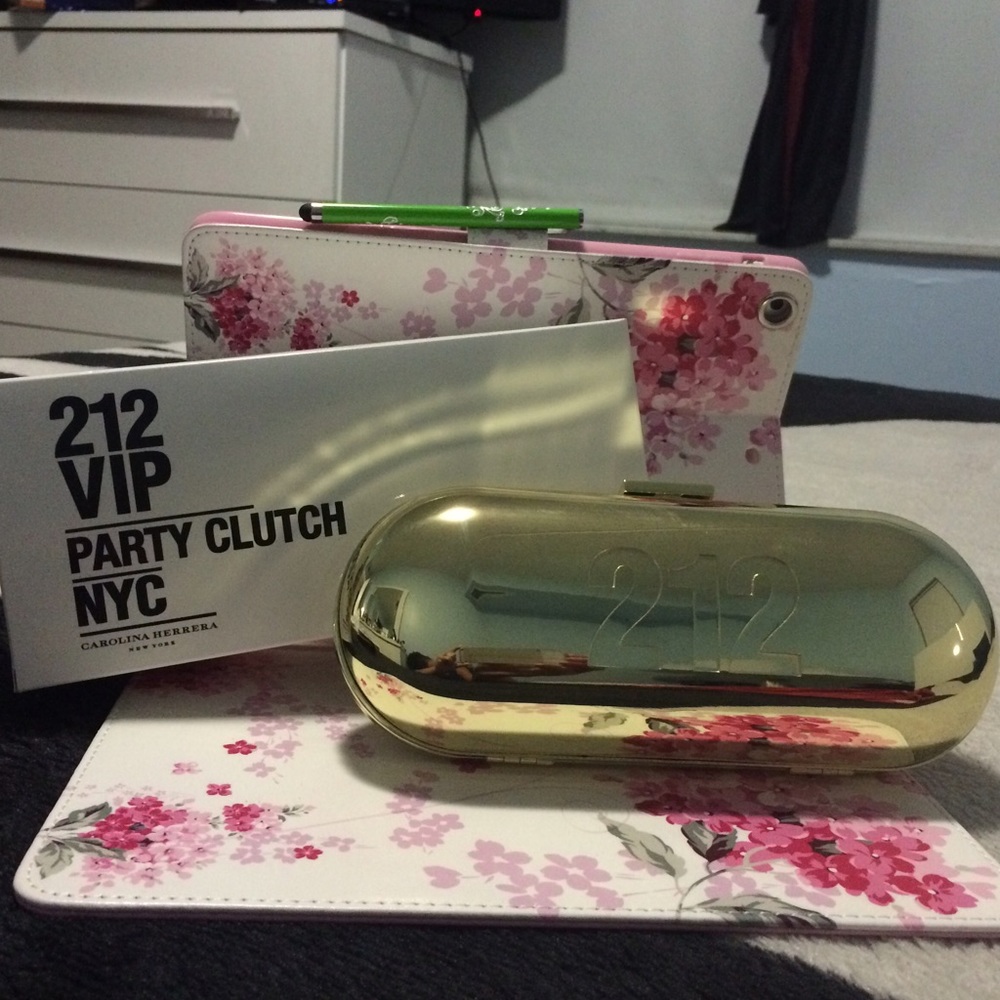 VIP party Clutch Additional photos