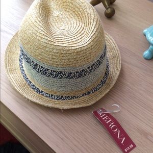 Beach hat