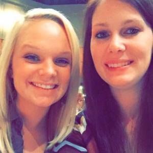 Meet your Posher, Katelyn