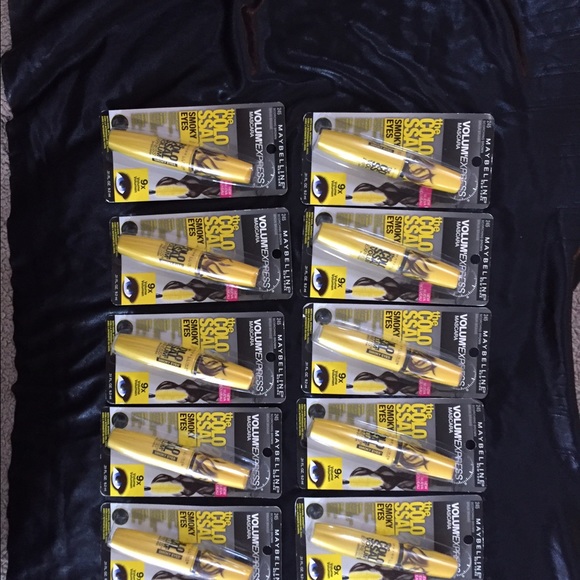 (10) Maybelline Colossal Smoky Eye Brown Mascara