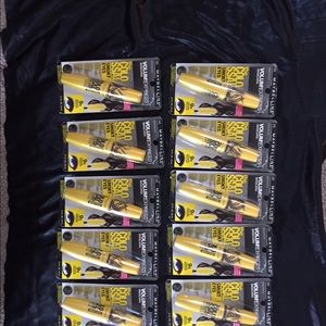 (10) Maybelline Colossal Smoky Eye Brown Mascara
