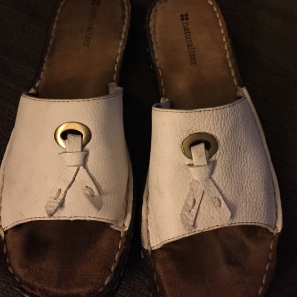 Naturalized Sandals