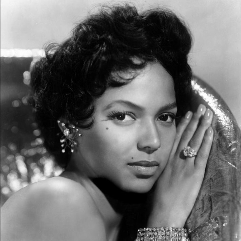 Meet your Posher, Felicia