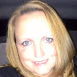 Meet your Posher, Traci