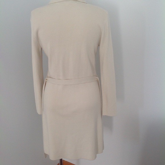 🎀HP🎀MAX STUDIO Long Button down sweater w/belt - Picture 2 of 8