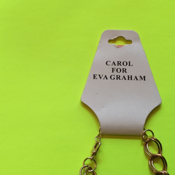 Carol for evagraham gold and white Necklace - Picture 3 of 4