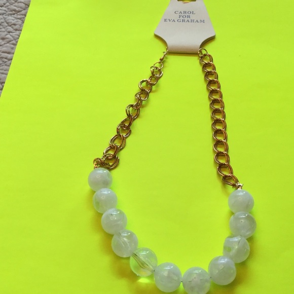 Carol for evagraham gold and white Necklace - Picture 4 of 4