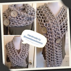 New Handmade Chunky Knit Scarf with Buttons