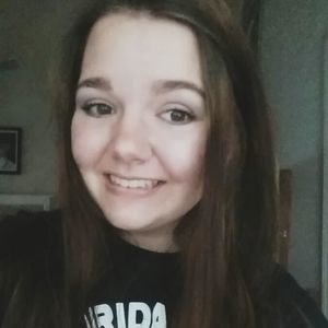 Meet your Posher, Christiana