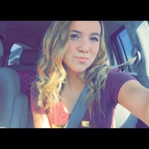 Meet your Posher, Hailey