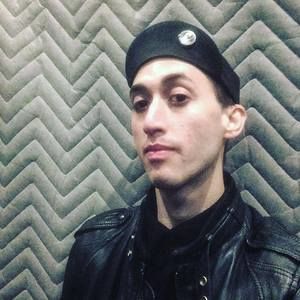 Meet your Posher, Alan