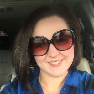 Meet your Posher, Brittany m.