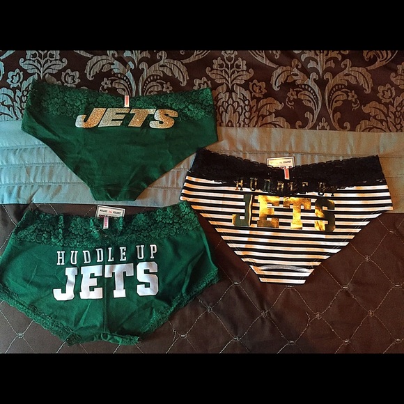 NWT Victoria's Secret PINK Jets undies (3)