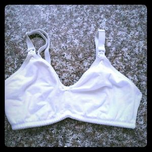 Nursing Bra 34C &individually wrap breast pads