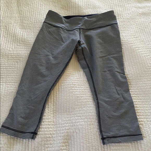 Lululemon blue gingham crops